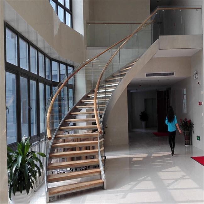 Curved Glass Stair Railing